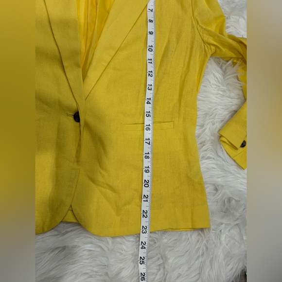 C Est. 1946 Yellow Women's Blazer Size S - Picture 4 of 8